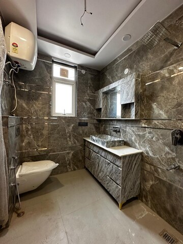 Kitchen in 2 BHK Builder Floor at RWA Residential Society, Sector 40 – for Rent
