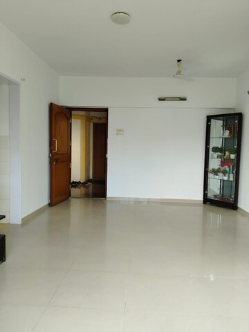 2.5 BHK Apartment For Sale in Evershine Crown, Kandivali East
