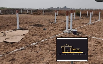 Plot For Sale in Jui