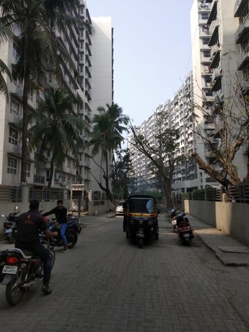 Parking in 2 BHK Apartment at Veena Serenity, Chembur – for Rent