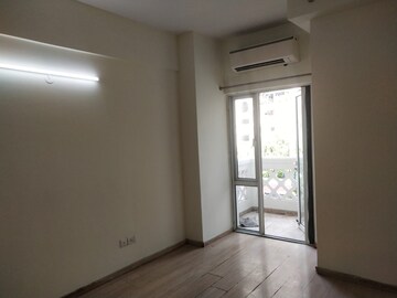 Room in 3 BHK Apartment at Moti Nagar – for Rent