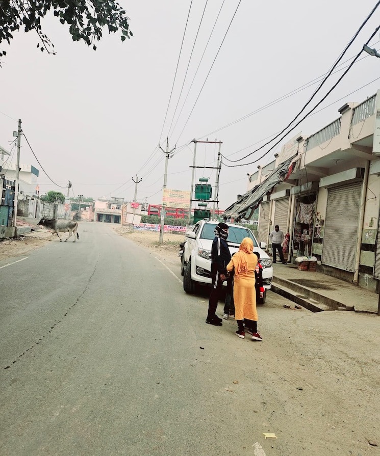 Exterior View, sector 10 2 Bedroom 650 Sq.Ft. Villa In Sector 10 Noida 8333111