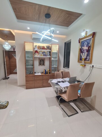 Master Bedroom in 2.5 BHK Apartment at Gitanjali Tatva, Borivali East – for Sale