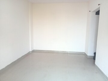 Room in 2 BHK Apartment at Shree Ostwal Orchid, Mira Road – for Rent