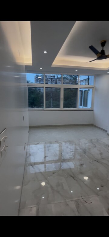Room in 3 BHK Independent House at Sunstar Floors, Sector 51 – for Rent
