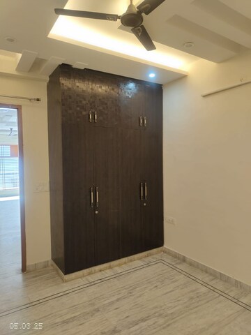 Room in 3 BHK Independent House at Sunstar Floors, Sector 51 – for Rent