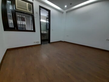 Room in 3 BHK Apartment at Greater Kailash I – for Sale