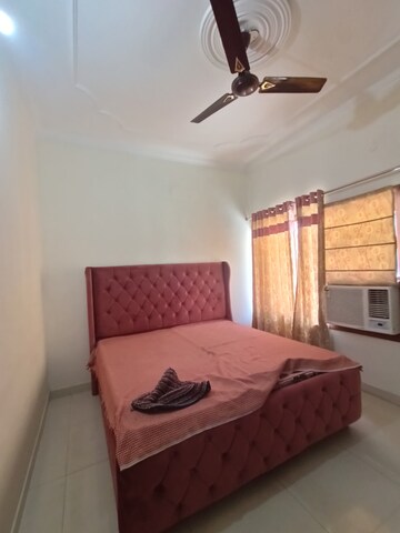 Bedroom in 2 BHK Independent House at Sector 15 – for Rent