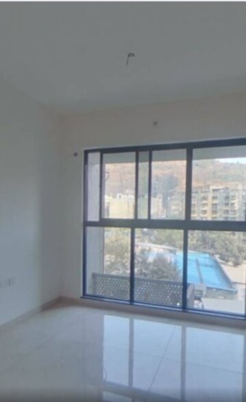 Room in 2.5 BHK Apartment at Eros Sampoornam, Sector 2 Greater Noida – for Rent