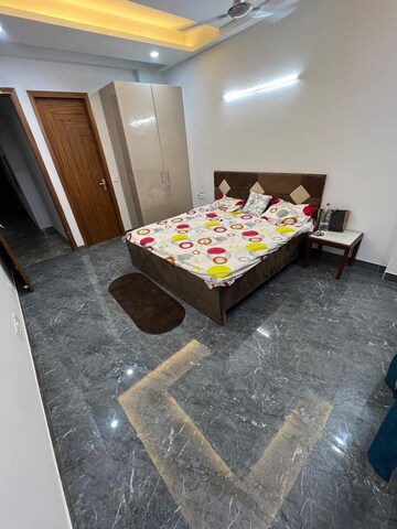 Living Room in 3 BHK Builder Floor at Sector 21 – for Rent