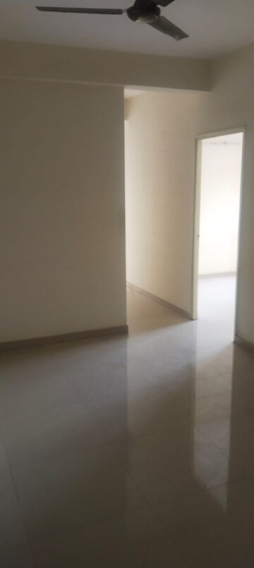 2 BHK Apartment For Rent in Pyramid Heights, Sector 85