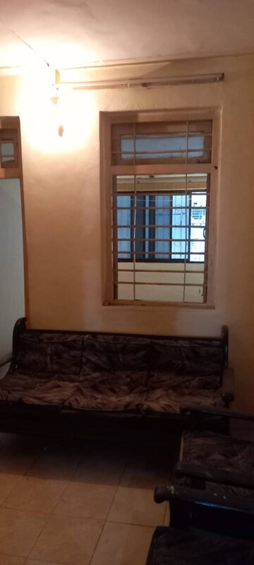 Living Room in 3 BHK Apartment at Manish Nagar – for Rent