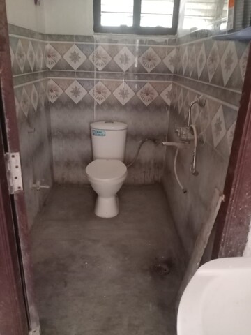 Bathroom in 3 BHK Apartment at Ameenpur – for Rent