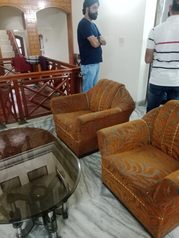 Living Room in 3 BHK Builder Floor at Huda – for Rent