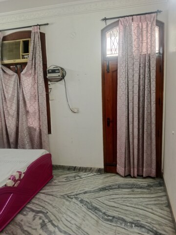 Bedroom in 3 BHK Builder Floor at Huda – for Rent