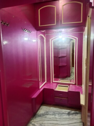 Room in 3 BHK Builder Floor at Huda – for Rent