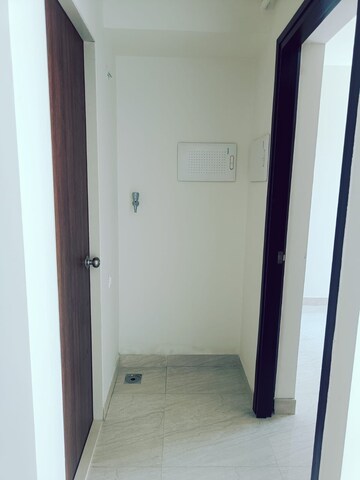 Room in 2 BHK Apartment at Lodha Quality Home Tower 2, Majiwada – for Rent