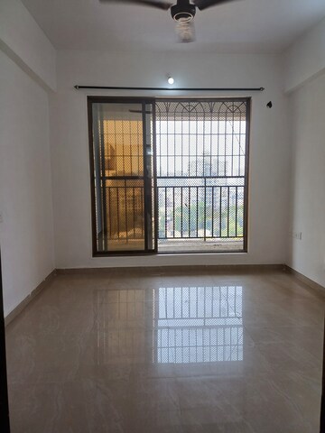 1 BHK Apartment For Rent in Kopar Khairane