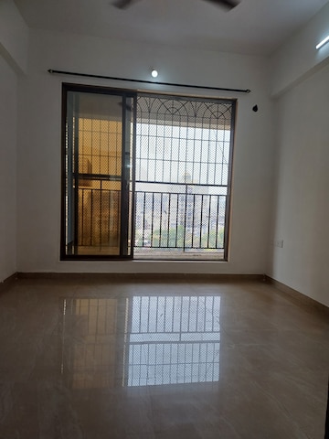 Room in 1 BHK Apartment at Kopar Khairane – for Rent
