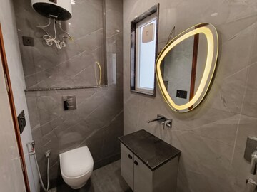Bathroom in 3 BHK Apartment at Lajpat Nagar – for Sale