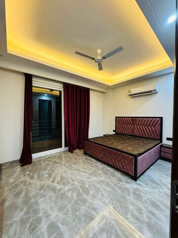 Bedroom in 3 BHK Builder Floor at Sector 45 – for Rent
