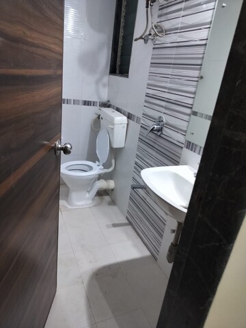 Bathroom in 1 BHK Apartment at Sector 26a – for Rent