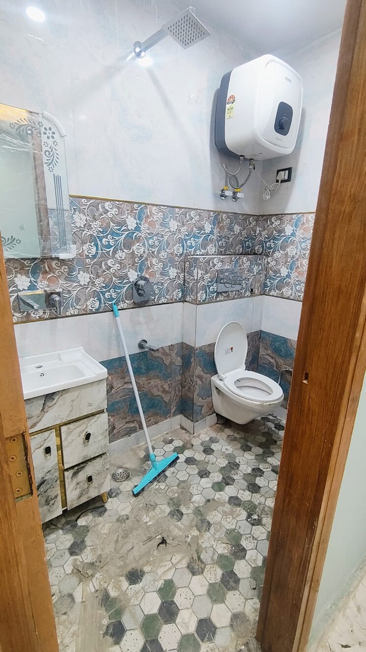 Master Bedroom, laxmi nagar 3 Bedroom 1000 Sq.Ft. Independent House In Laxmi Nagar Delhi 8334013