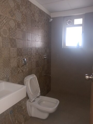 Bathroom in 2.5 BHK Apartment at Supreme Estia Phase 1, Baner – for Sale