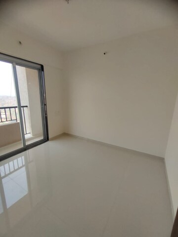 Room in 1 BHK Apartment at JVM Aroma, Kasarvadavali – for Rent