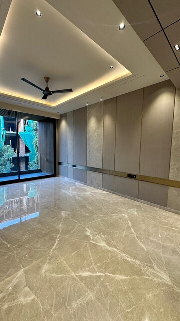 Room in 2 BHK Apartment at LnT Evara Heights, Panch Pakhadi – for Sale