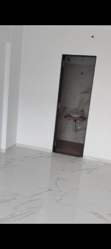 2 BHK Apartment For Rent in Anant Tara, Kandivali West