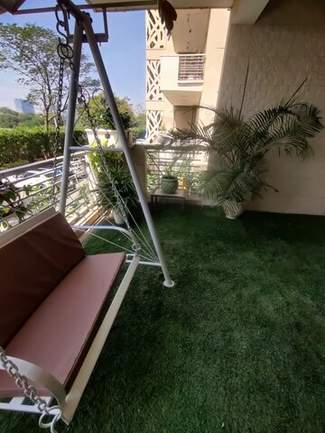 Balcony in 1.5 BHK Apartment at Tulip Ivory, Sector 70 – for Rent