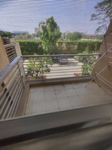 Balcony in 1.5 BHK Apartment at Tulip Ivory, Sector 70 – for Rent