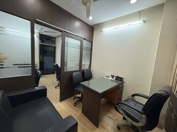 Commercial Office Space 350 Sq.Ft. For Rent in Netaji Subhash Place Delhi  8334343