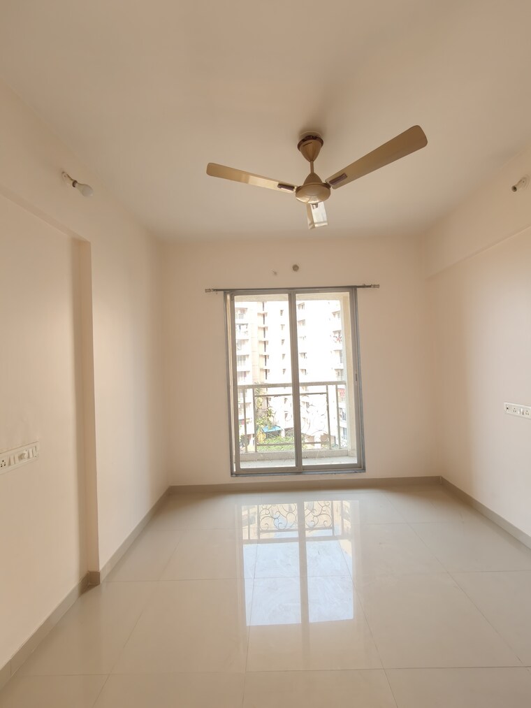 Room, kipl-morya 1 Bedroom 723 Sq.Ft. Apartment In Kasarvadavali Thane 8334354