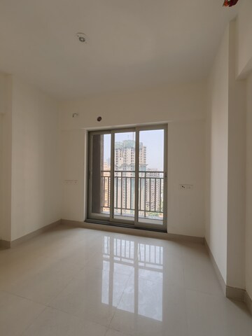 Room in 1 BHK Apartment at Ashar Metro Towers, Vartak Nagar – for Sale