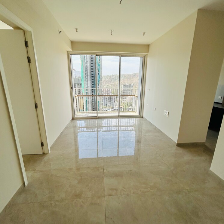 Living Room, tata-serein 3 Bedroom 943 Sq.Ft. Apartment In Unnathi Gardens Thane 8334367