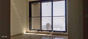 Room in 2 BHK Apartment at Dosti Eastern Bay, Wadala – for Rent