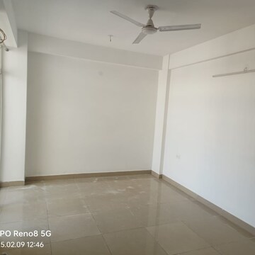 Room in 2 BHK Apartment at AVL 36 Gurgaon, Sector 36a – for Rent