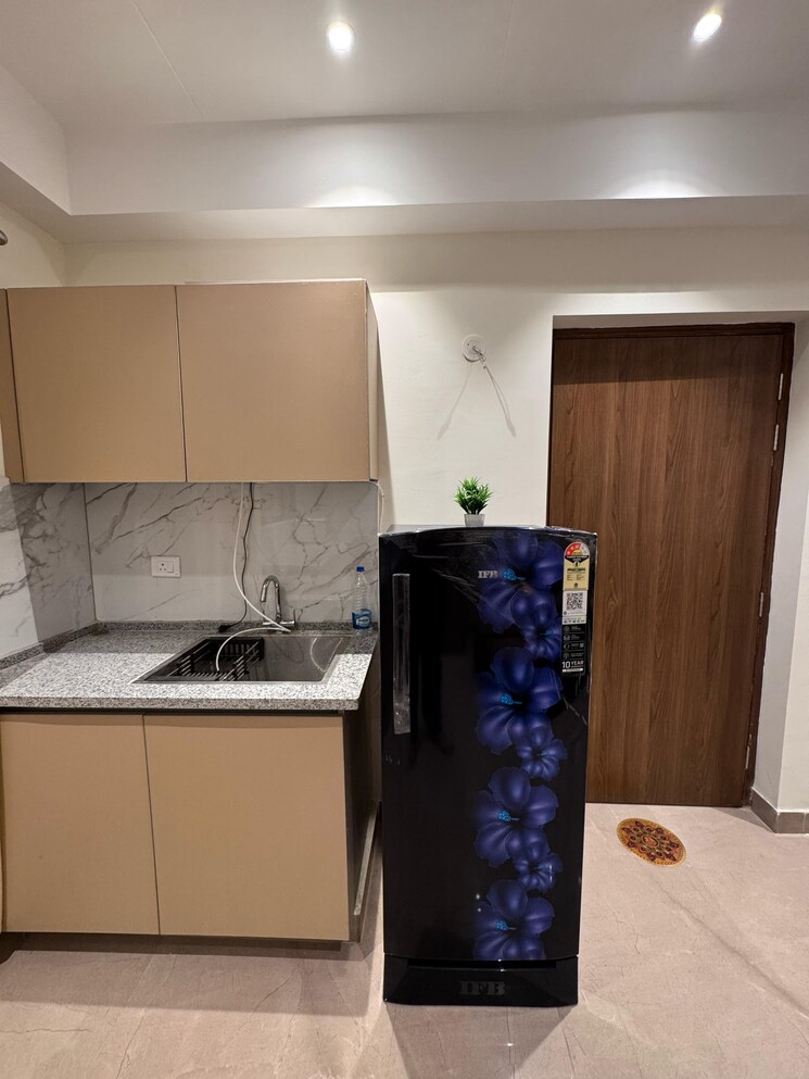 Master Bedroom, smart-world-gems 2 Bedroom 1103 Sq.Ft. Apartment In Sector 89 Gurgaon 8334384