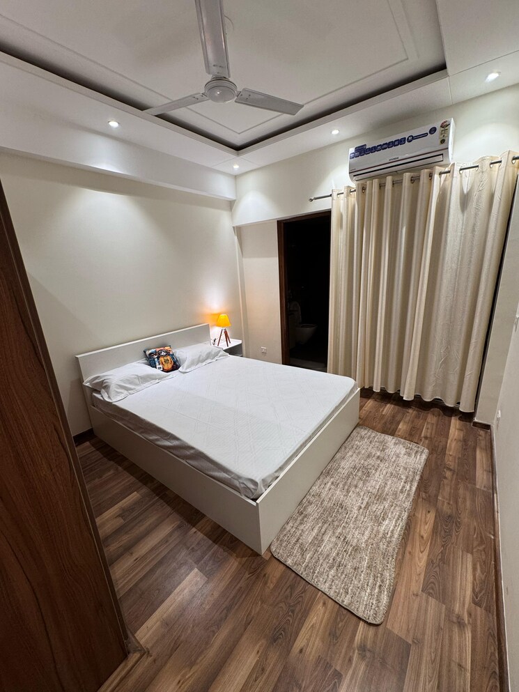Bedroom, smart-world-gems 2 Bedroom 1103 Sq.Ft. Apartment In Sector 89 Gurgaon 8334384