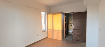 Room in 3 BHK Apartment at Godrej Meridien, Sector 106 – for Rent