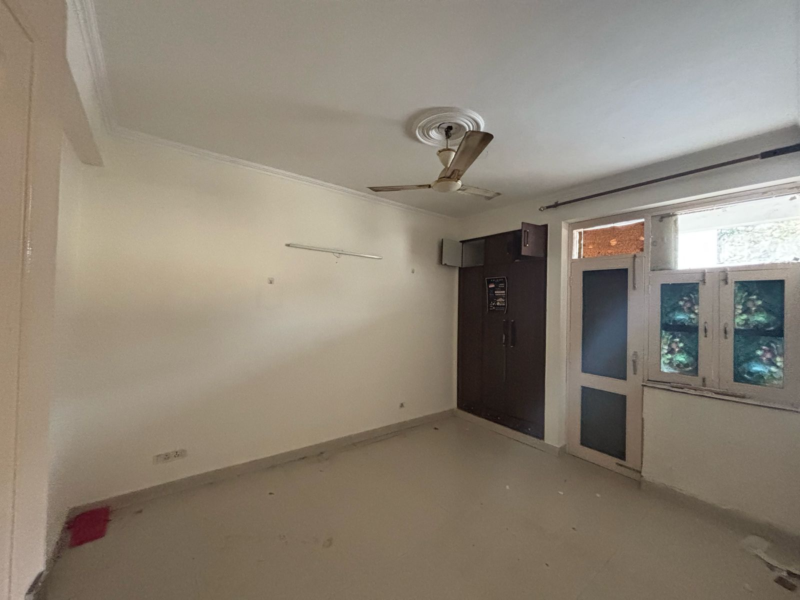 3 BHK + Servant Room Builder Floor For Sale in Smart World Gems