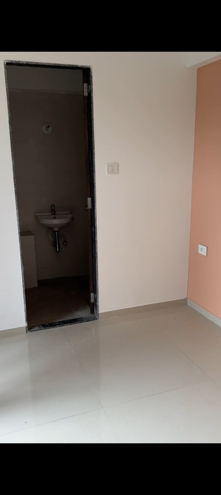 Room, jay-siddhivinayak-chs 2 Bedroom 650 Sq.Ft. Apartment In Borivali West Mumbai 8334459