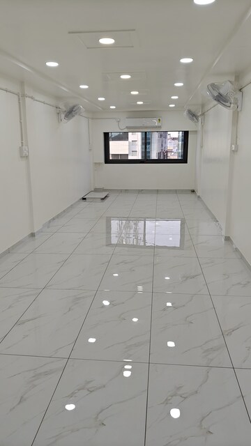 Commercial Office Space 620 Sq.Ft. For Rent in Nizampura Vadodara  8334503