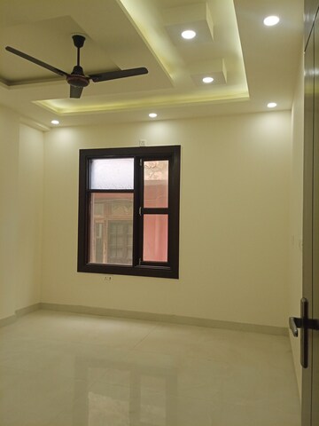 3 BHK Builder Floor For Rent in Igi Airport Area