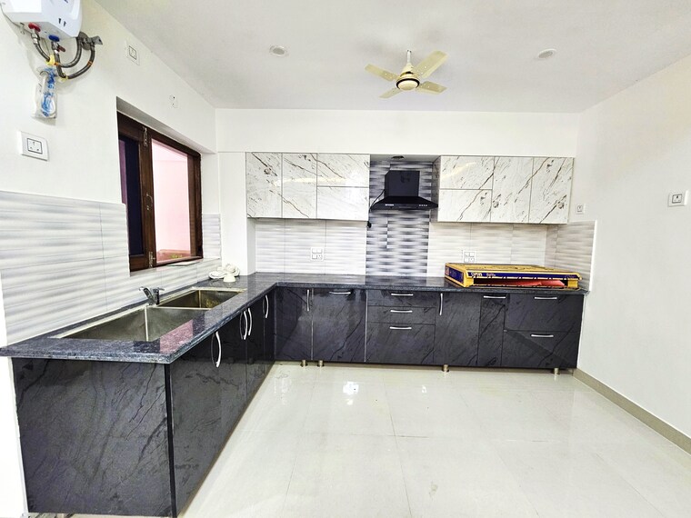 Kitchen, sector 20 3 Bedroom 1800 Sq.Ft. Apartment In Sector 20 Panchkula 8334539