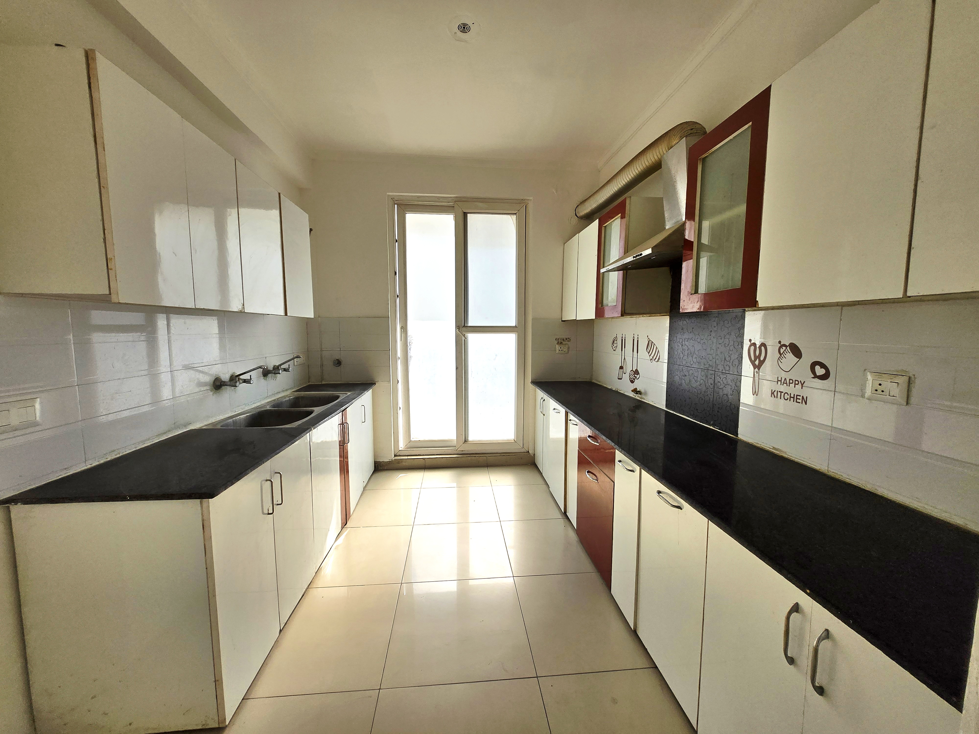 3 BHK + Pooja Room Apartment For Sale in Green Valley 