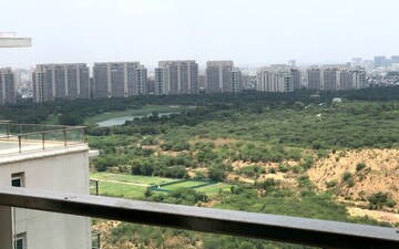 Balcony in 4 BHK Apartment at DLF The Crest, Sector 54 – for Rent