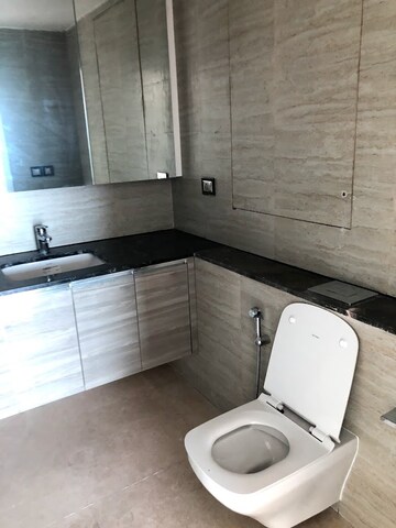Bathroom in 4 BHK Apartment at DLF The Crest, Sector 54 – for Rent